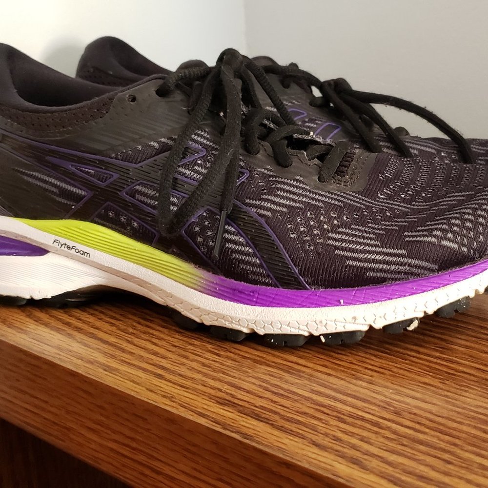 ASICS GT2000 8 Road Running Shoe